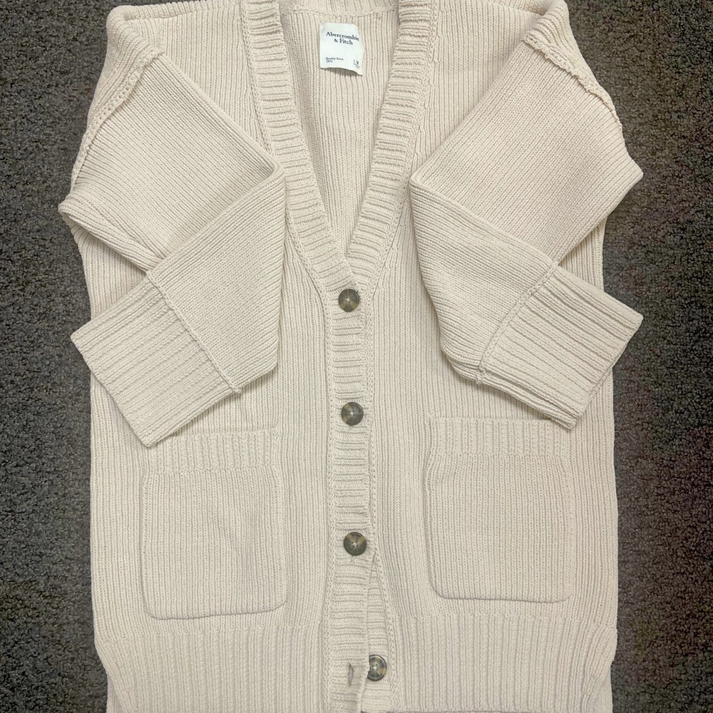 Abercrombie & Fitch Slouchy Cardigan Cream M